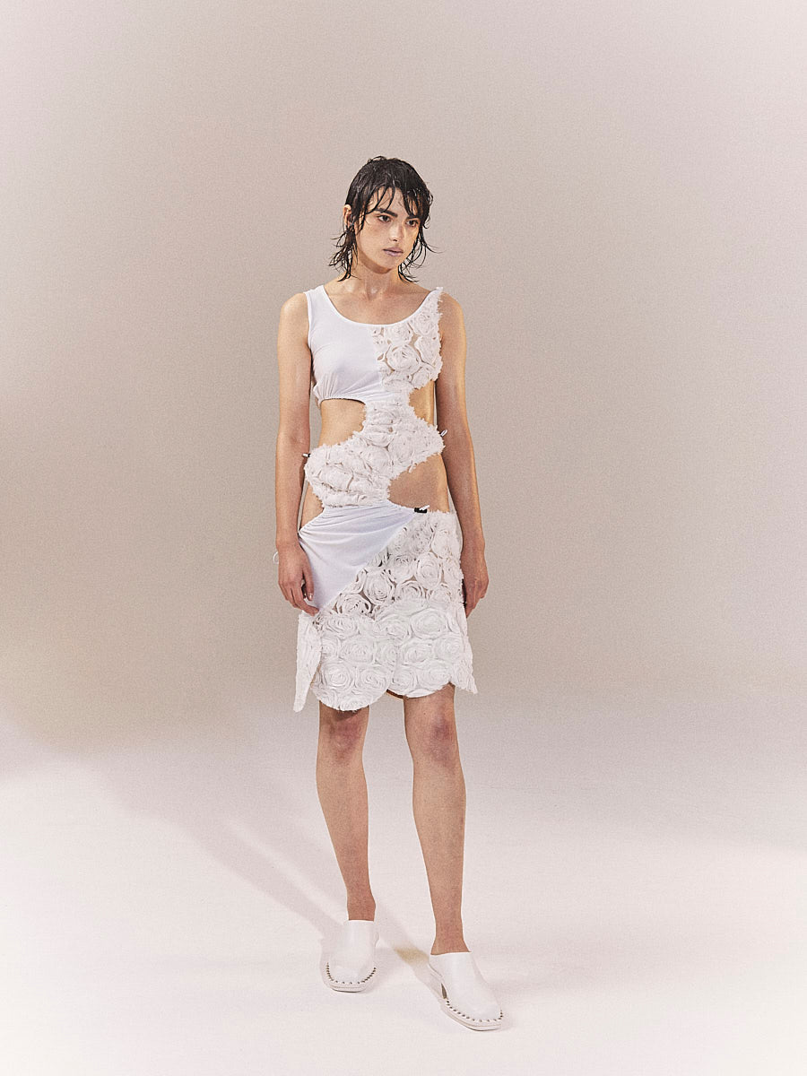 WOMAN SPRING SUMMER 2022